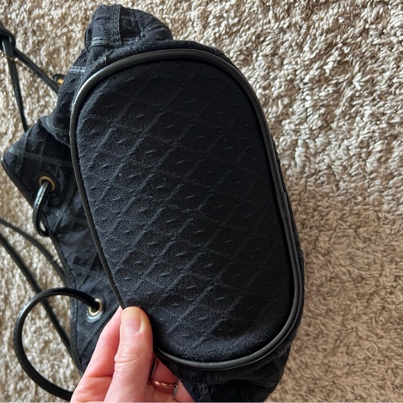 Elegant Black Bucket Bag VTG Liz Claiborne Bucket Bag - Picture 9 of 11